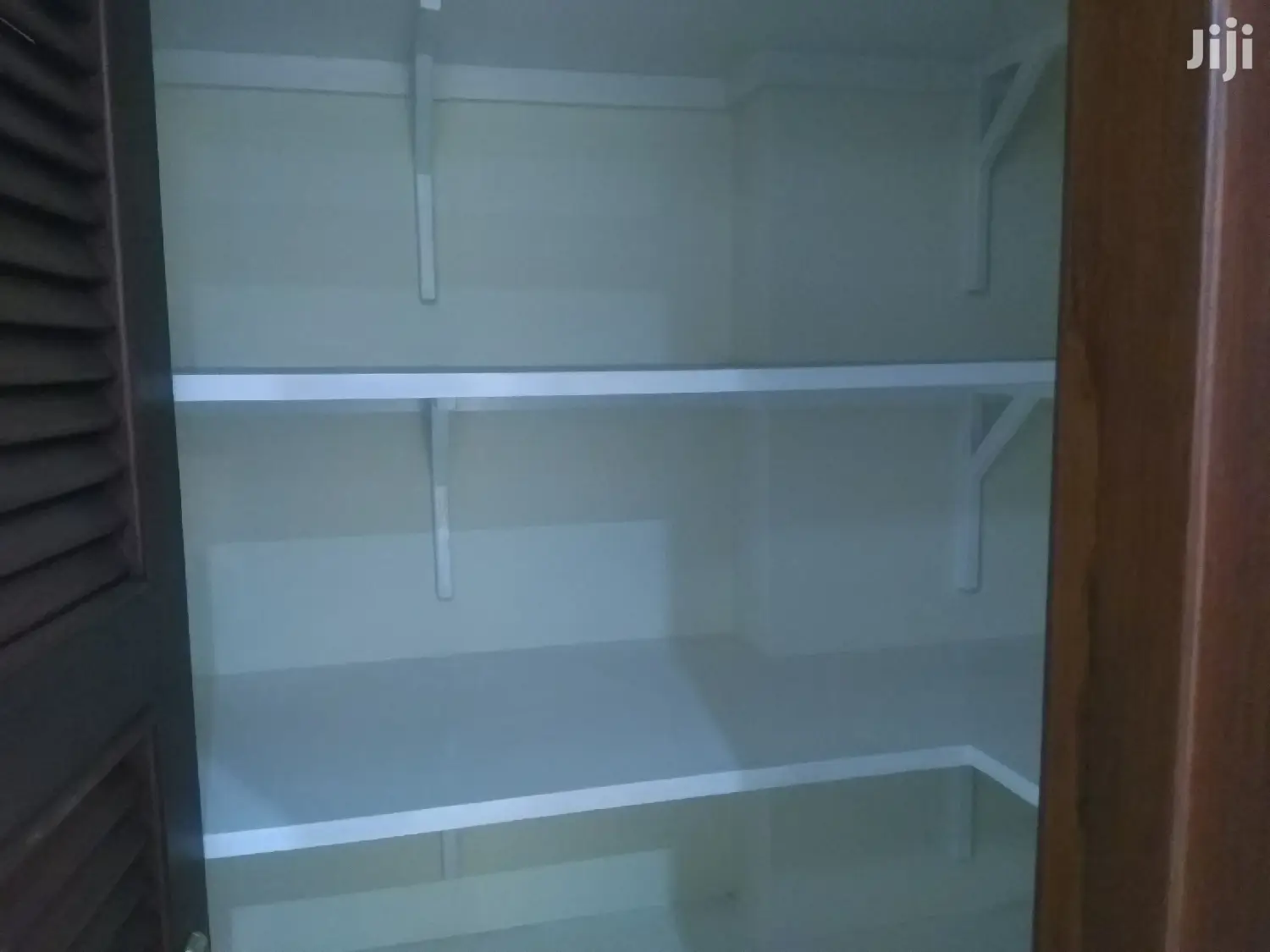 Stylish 2-Bedroom Apartment for Let in [city name] - Move in Today! in Parklands/Highridge
