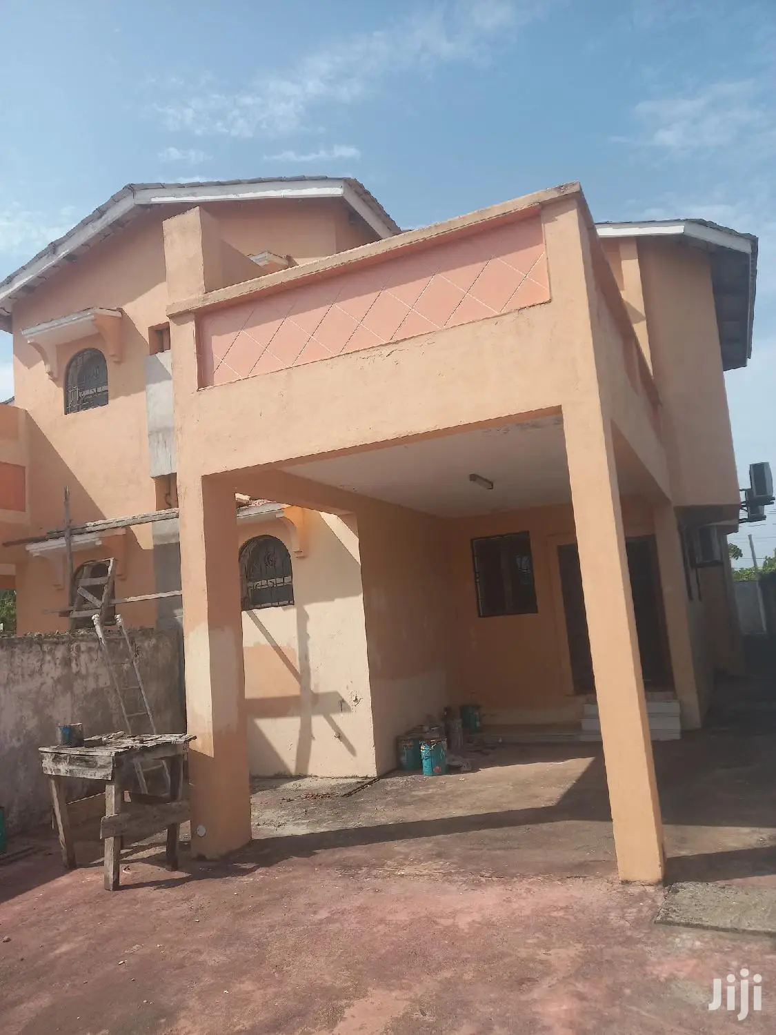 Spacious 5-Bedroom Townhouse for Sale in Shanzu in Shanzu
