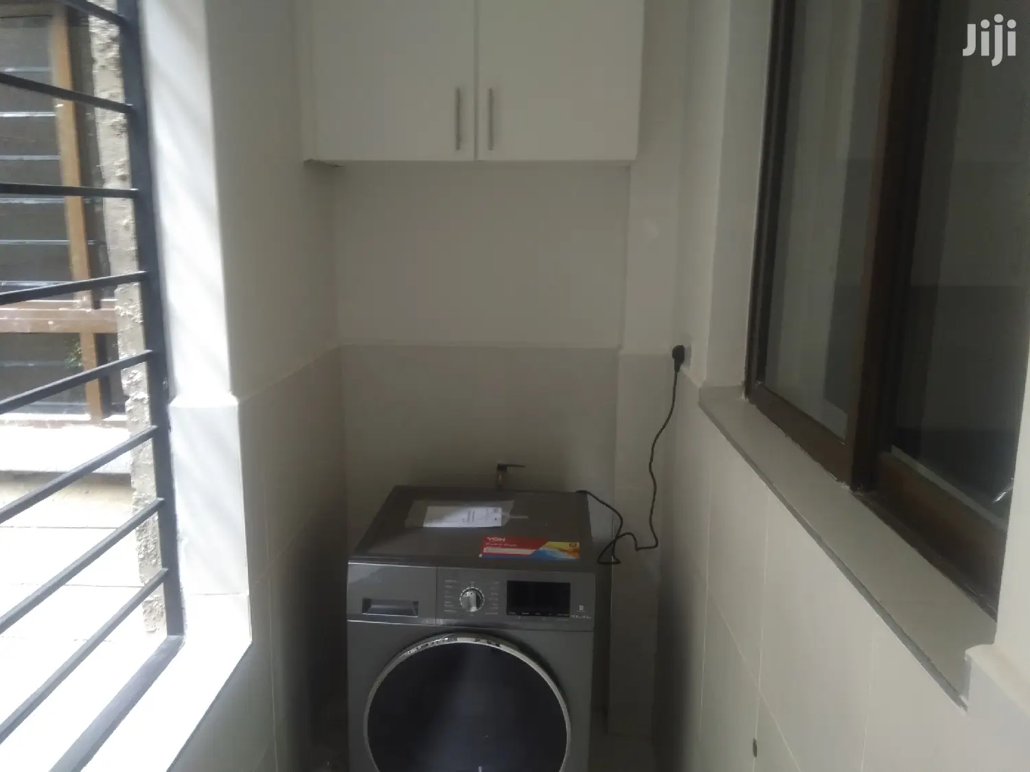 Elegant 3-Bedroom Apartments with Dual Shower Spaces - Perfect for Your Family in Parklands/Highridge