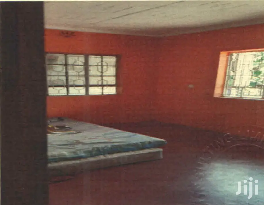 Spacious Maisonette with 5 Bedrooms - Opportunity Knocks in Kahawa Sukari
