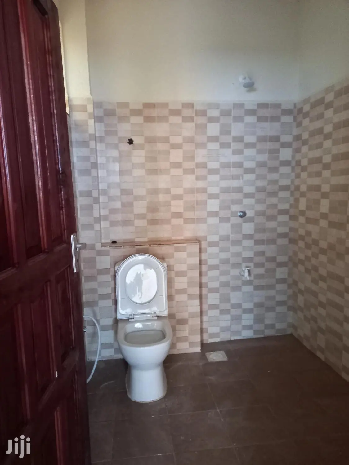 Mtwapa 3-Bedroom Flat for Rent - Contemporary Design in Mtwapa