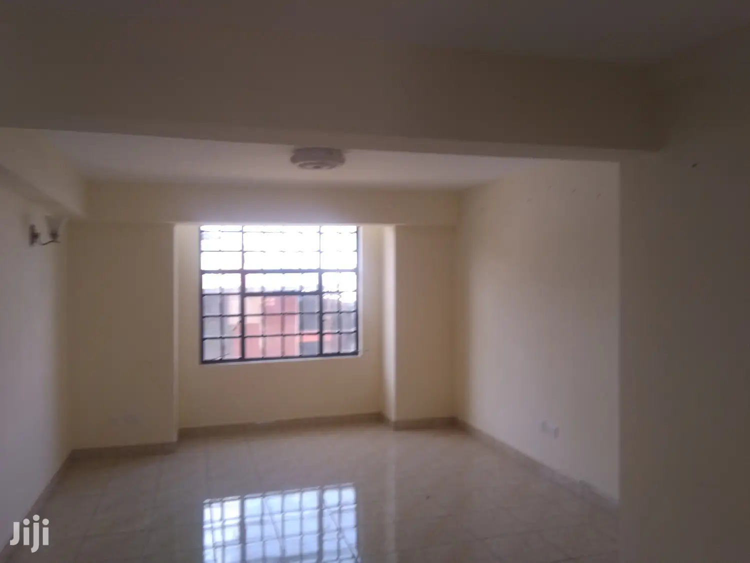 Affordable 2-Bedroom Apartments for Rent - Comfortable Living Space in Ngando