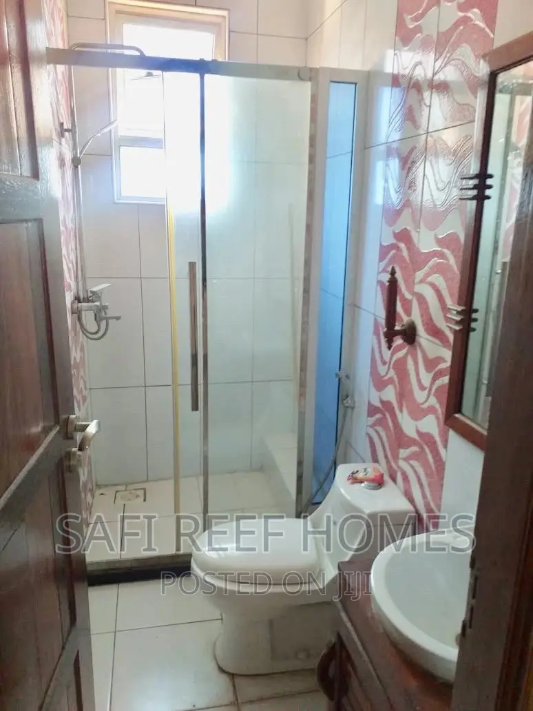 Premium 2-Bedroom Apartment Along the Beach - Seashore Luxury! in Nyali