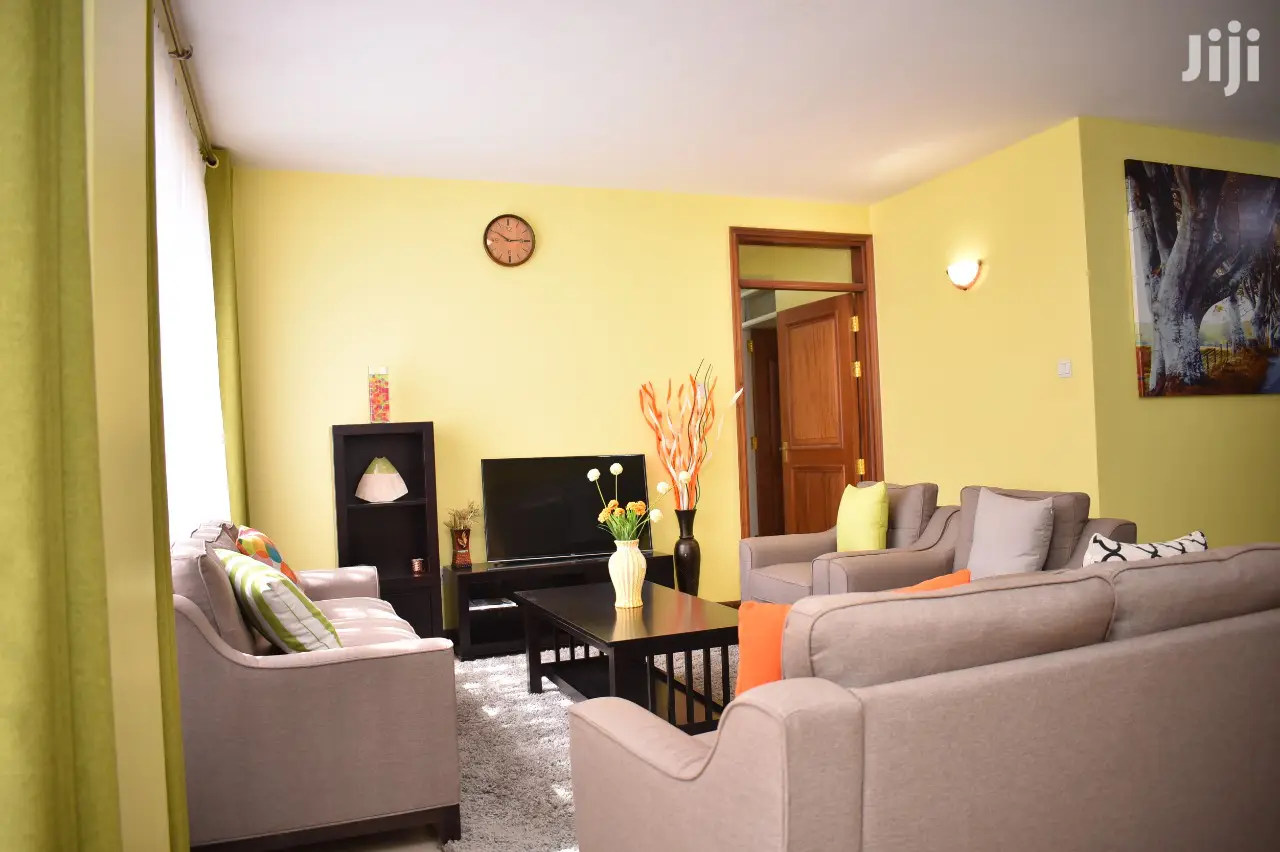 3-Bedroom Apartment in Prime Mountain View Location - For Sale in Mountain View