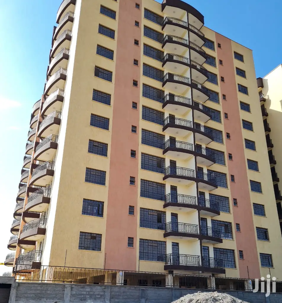 3-Bedroom Apartment in Prime Mountain View Location - For Sale in Mountain View