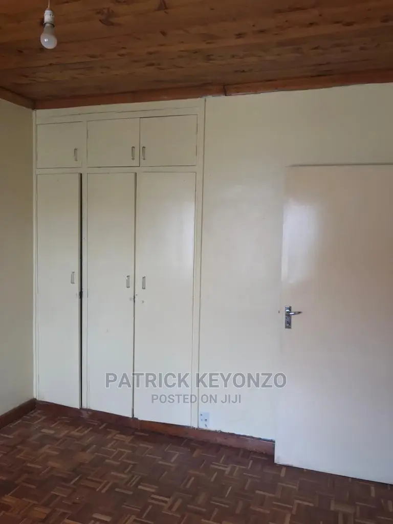 Maisonette with 4 Beds & Dsq: Sought-After Location – For Sale Now! in South B