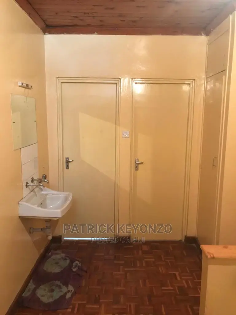 Maisonette with 4 Beds & Dsq: Sought-After Location – For Sale Now! in South B