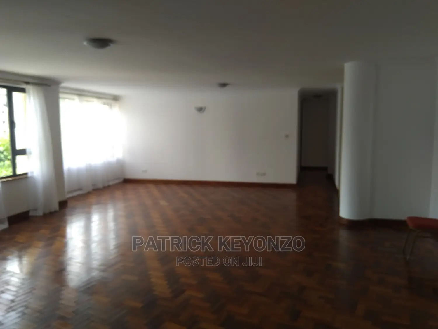 Spacious 3-Bedroom Apartment with Dedicated Parking - Now Available for Rent in Riverside Drive