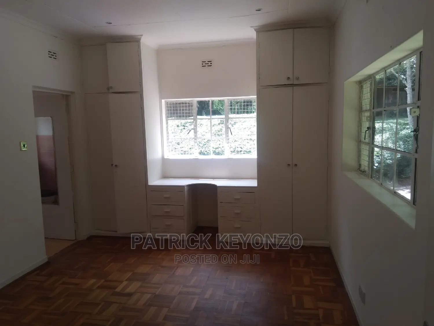 Rent 1-Bedroom Bungalow - Spacious Living Area in Karen