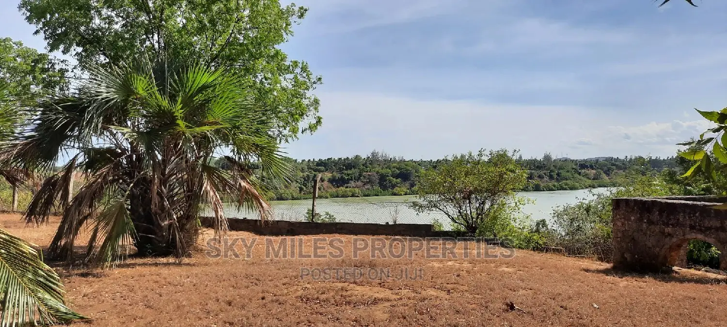 Mtwapa Creekside Beach Plot for Sale: Investment Opportunity in Mtwapa