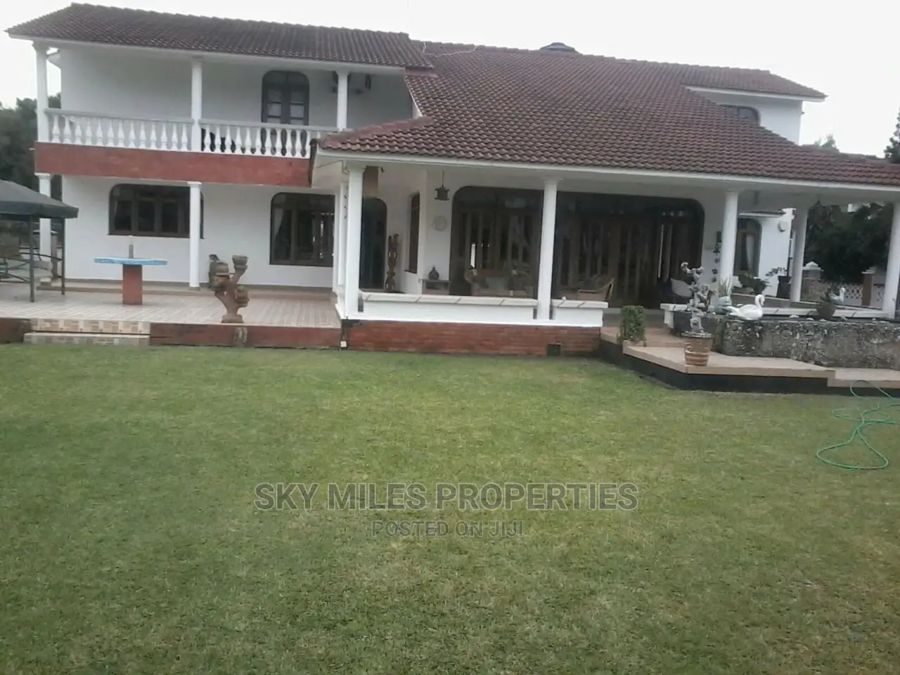 Mombasa Villa Sale: Luxurious Living on Nyali Beach in Nyali