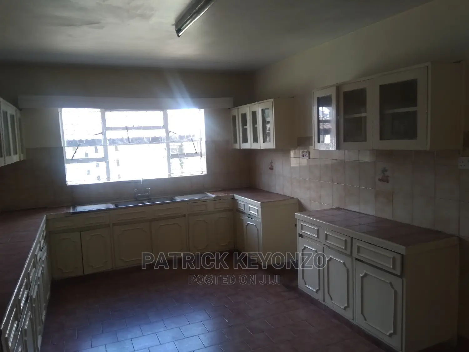 Spacious 4-Bedroom Mansion with Garage Available for Rent in Kilimani