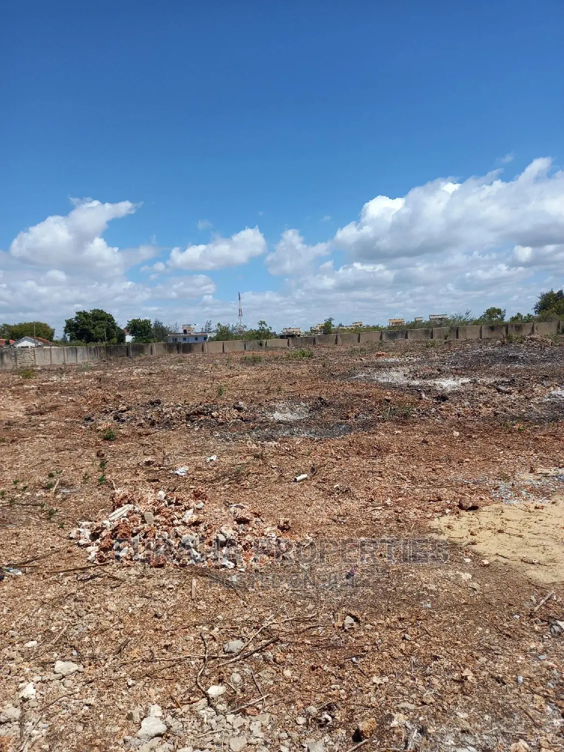 Quater Acre Plots in Shanzu - Secure Your Dream Property! in Shanzu