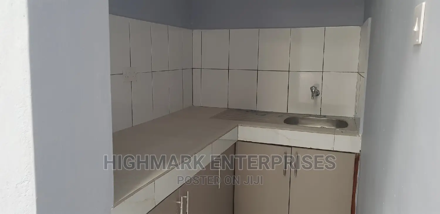 Large Godown Space (8000 Sq Feet) for Sale in Athiriver in Athi River