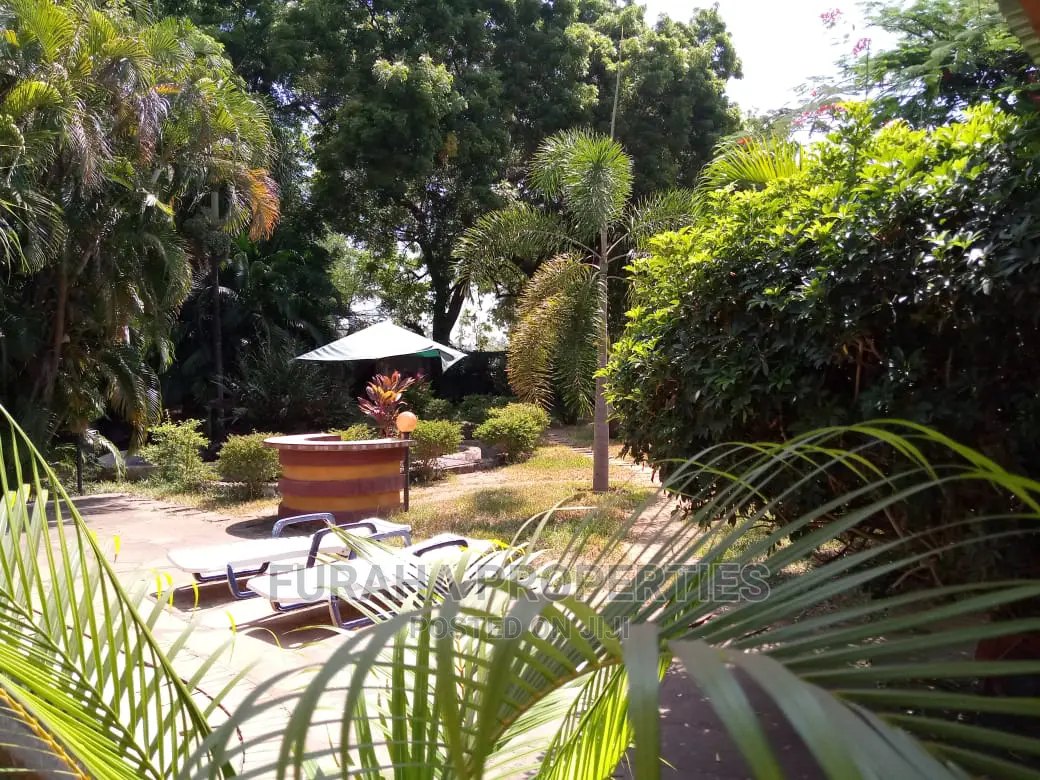 4-Bedroom Kikambala Property - Ideal for Large Families - For Sale in Kikambala