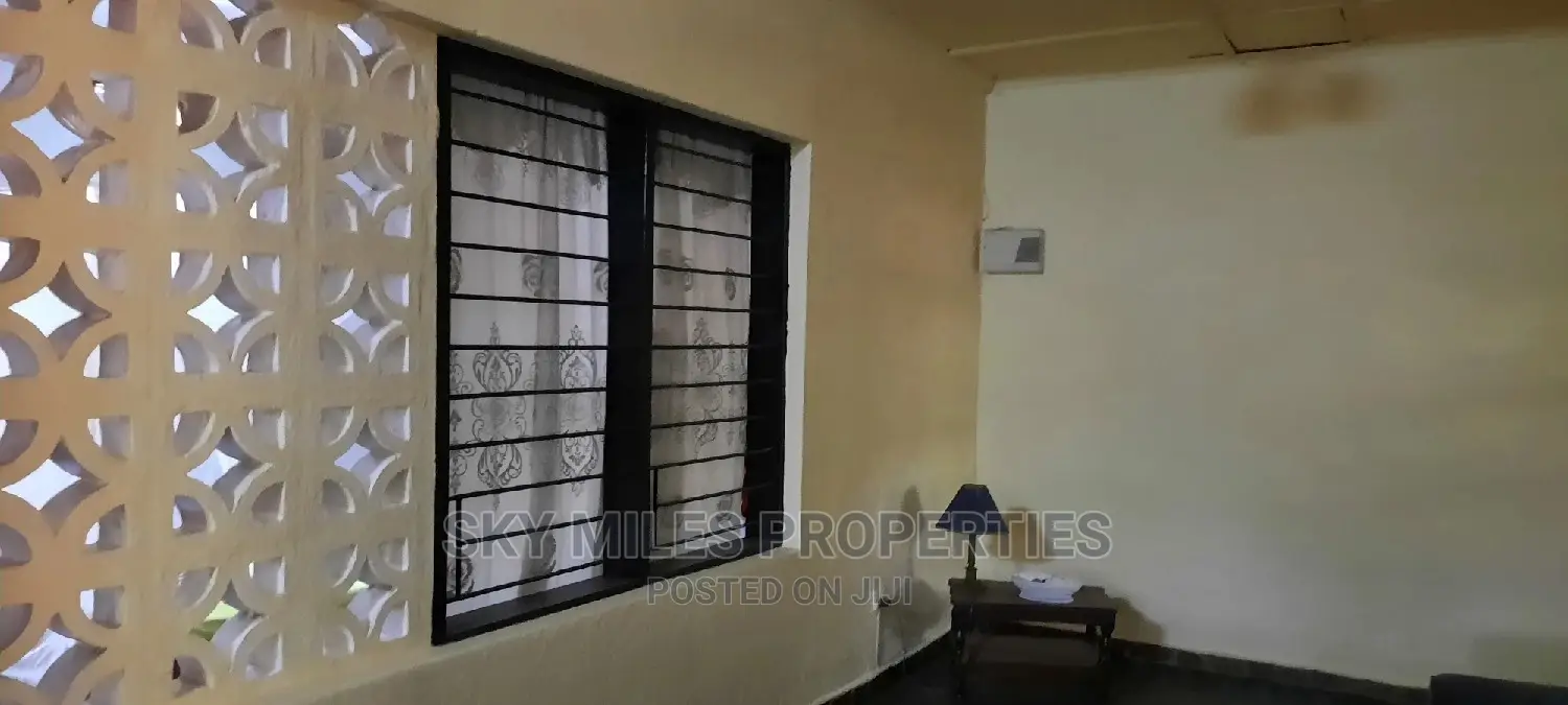 Spacious 4-Bedroom Bungalow in Sun N Sand, Kikambala - For Sale in Kikambala