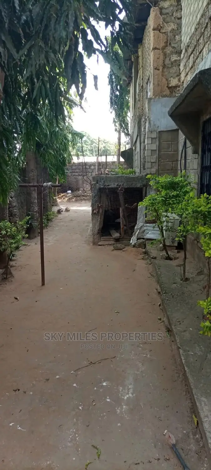 Spacious 3-Bedroom Flat for Sale in Shanzu, Utange - Affordable Living in Shanzu