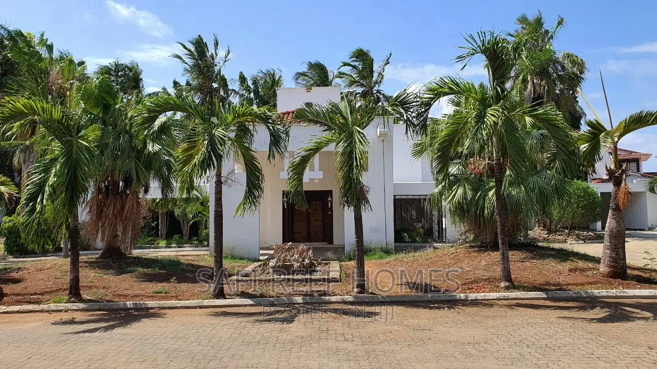 Elegant 3-Bedroom En-Suite Apartment in Nyali - Now Available in Nyali