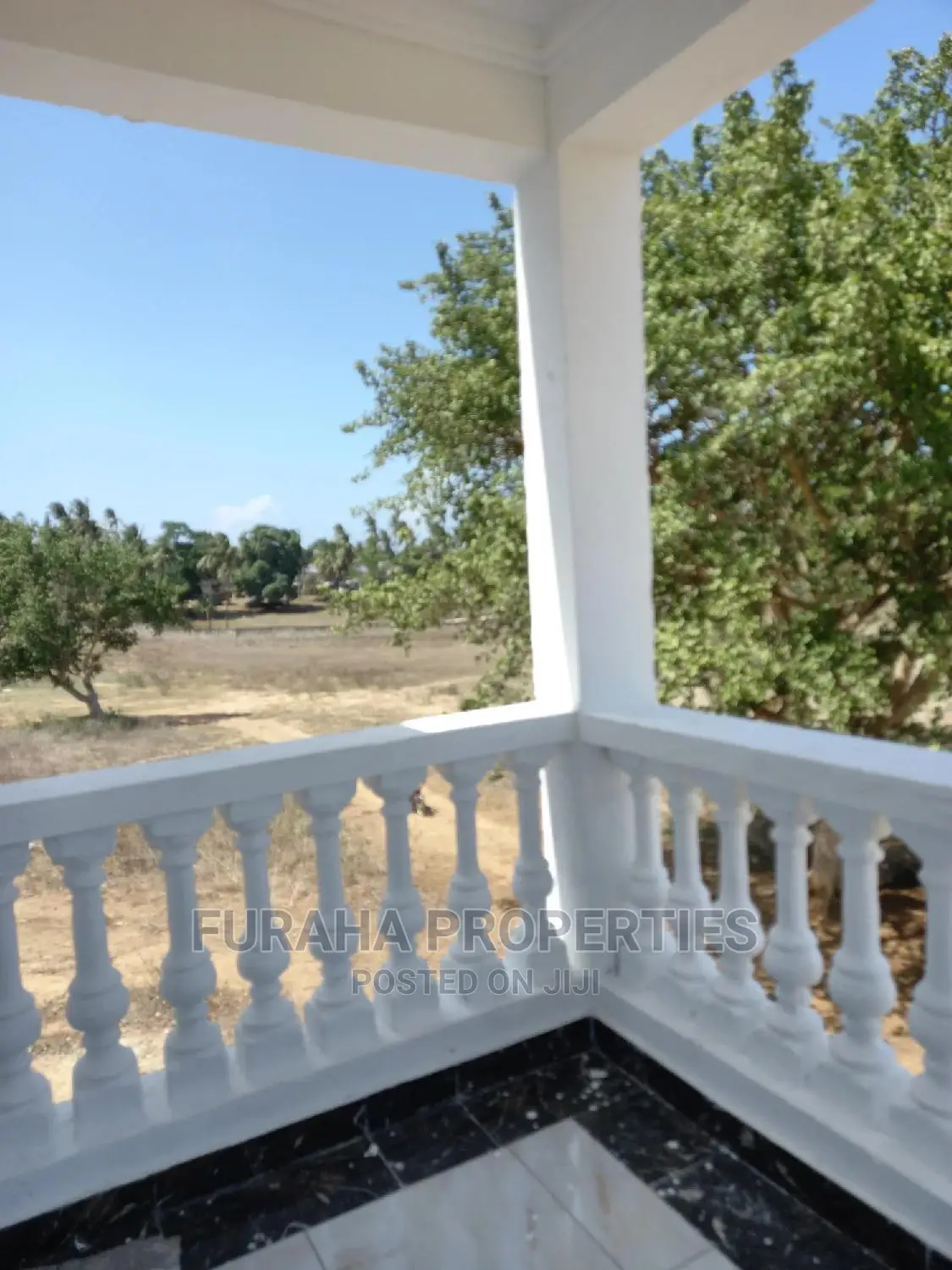 Utange Mansion - 4 Spacious Bedrooms for Sale - Your Dream Home in Utange