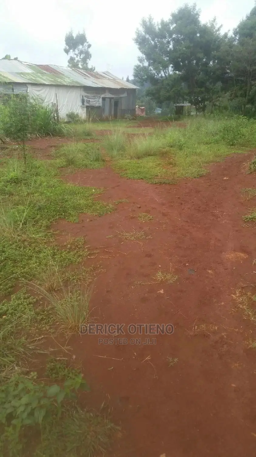Kikuyu Land Lease - Spacious Plot Available for Business or Residential Use in Kilimani
