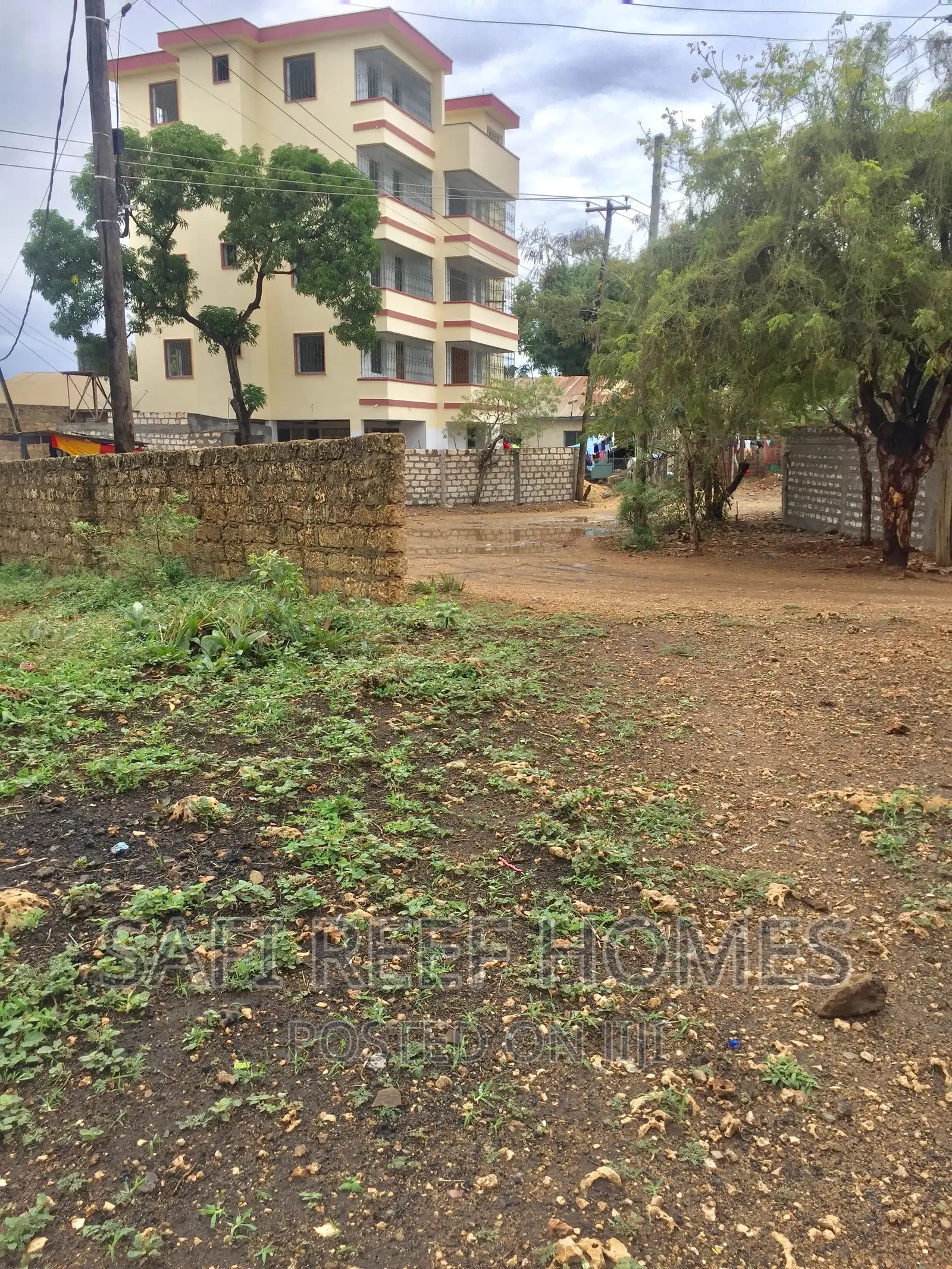 1/4 Acre Plot in Nyali - Prime Real Estate Opportunity in Nyali