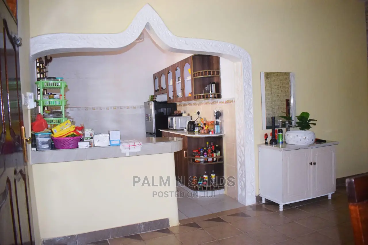 Furnished 3-Bedroom Bungalow for Sale - Palm Tree, Ukunda Real Estate in Ukunda