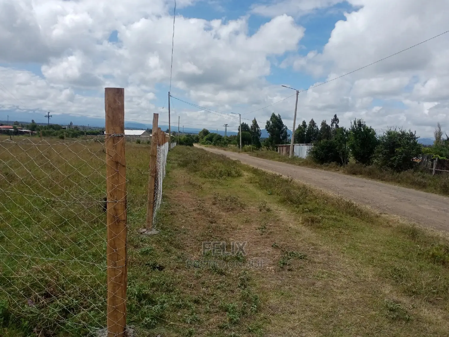 1/4 Plots on Sale in Chaka in Kieni