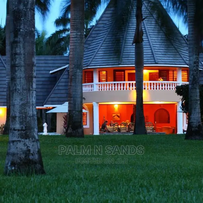 Stunning 6-Bedroom Mansion in Ukunda, Galu Diani - For Sale in Ukunda