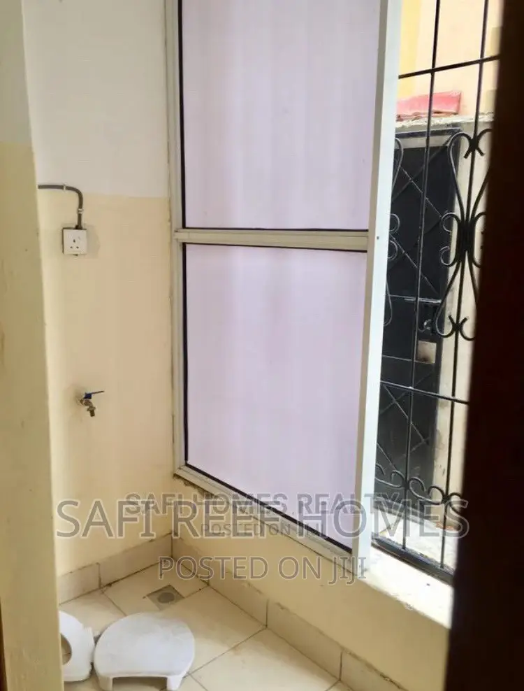 Modern 2-Bedroom Apartment for Rent in Nyali's Heart in Nyali