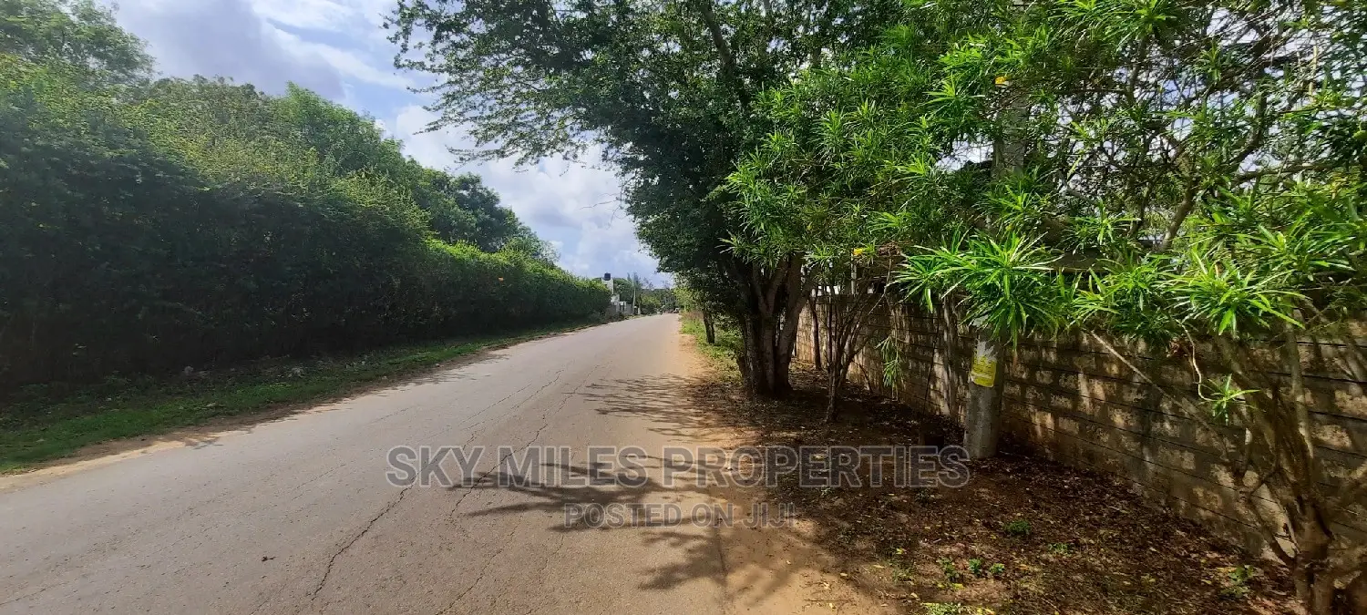 Prime Commercial 1 Acre Land for Sale in Kikambala in Kikambala