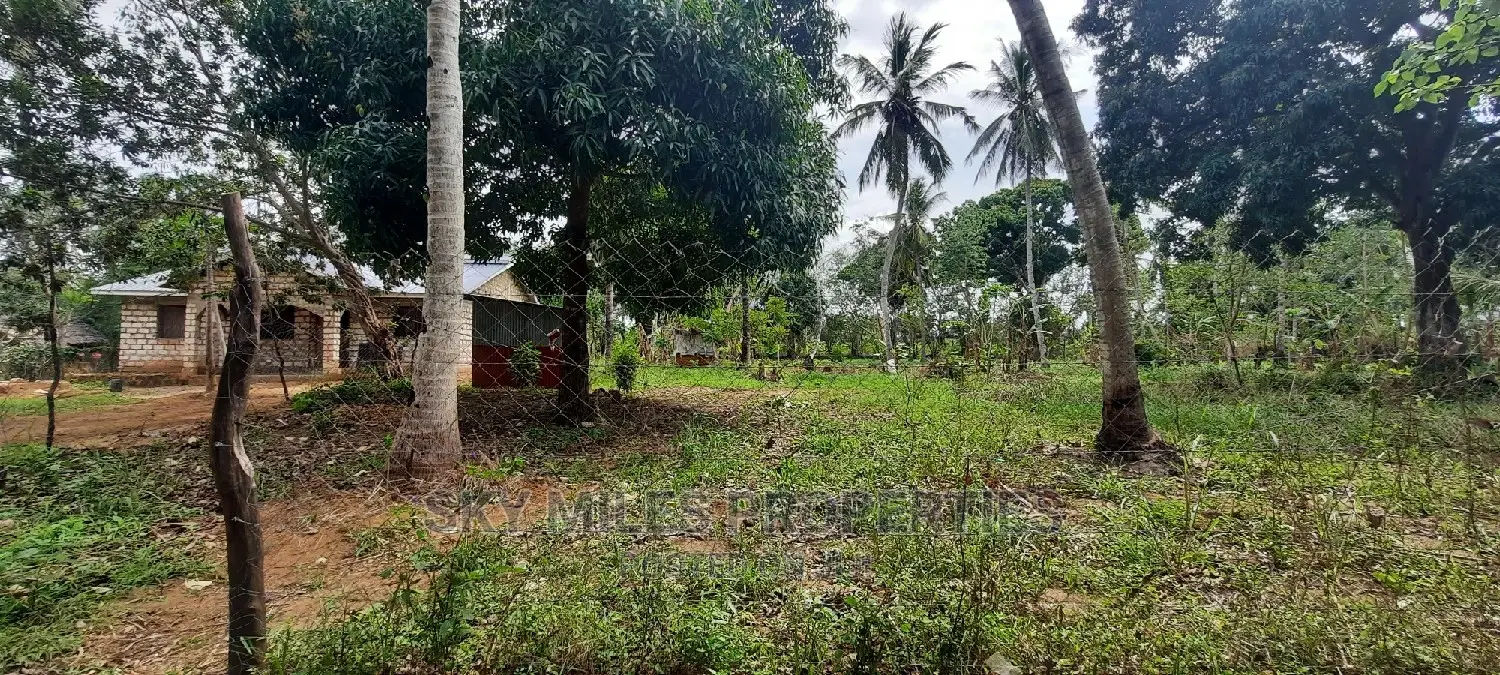 Half Acre Land Sale in Bomani: Invest in Real Estate Today in Kikambala