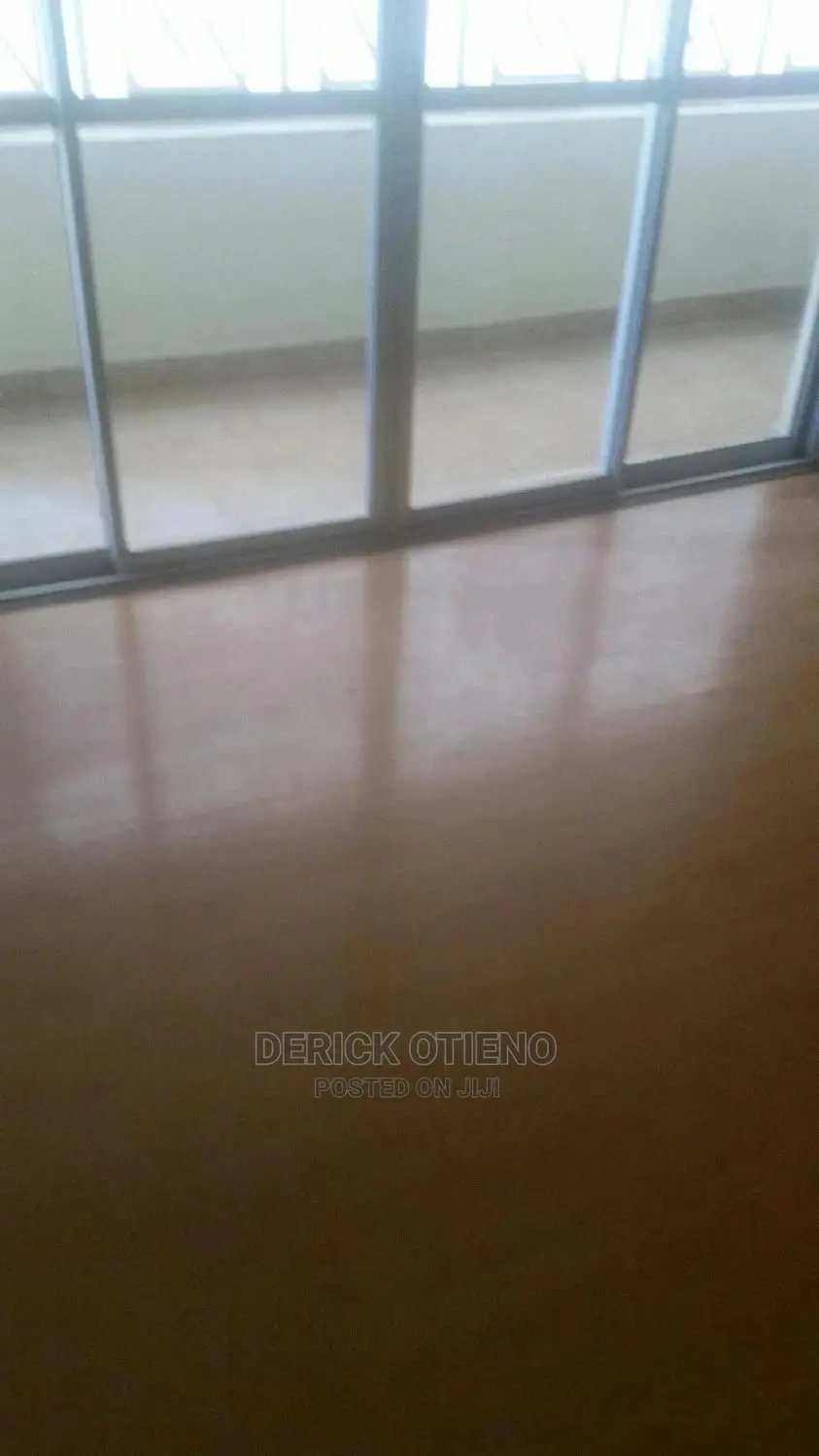 Kilimani 2-Bedroom Flat: Modern Living Space for Lease in Kilimani
