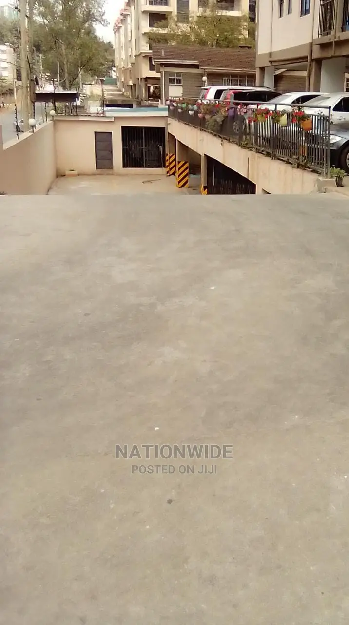 Premium 1-Bedroom Apartment for Rent in Hurlingham in Hurlingham