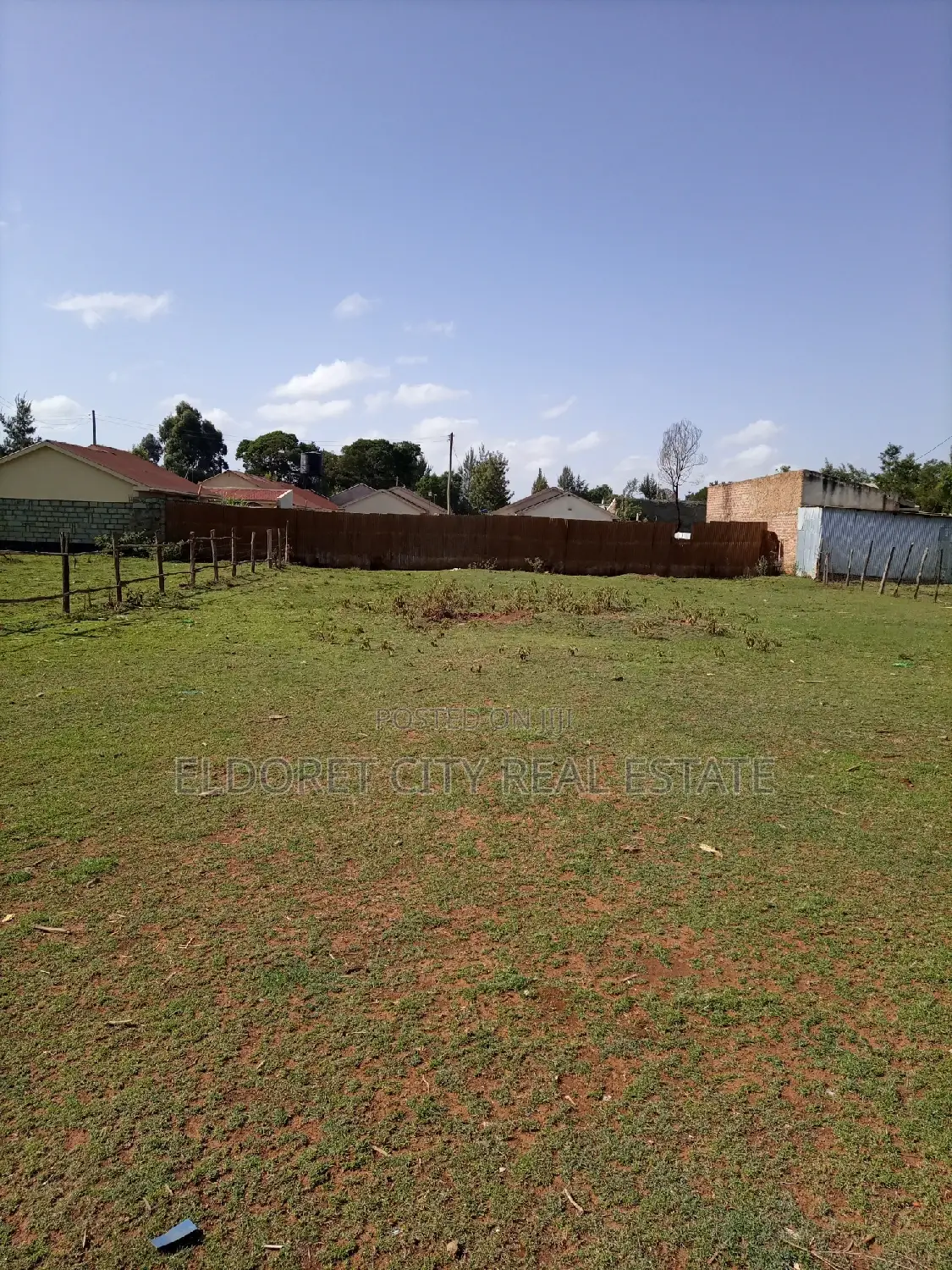 Spacious 1/4 Plot in Kimumu - Ideal for Rental in Elgon View