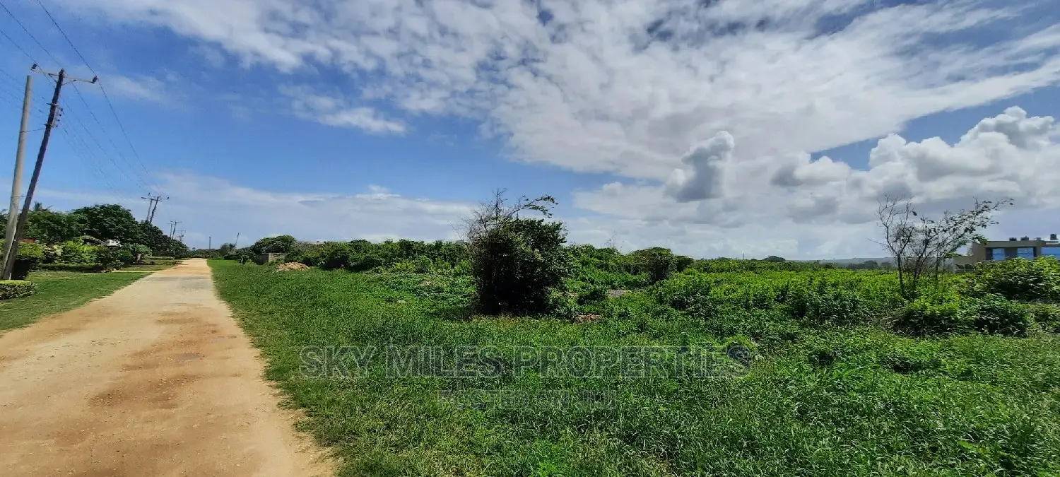 Vipingo Beach Estate: 1-Acre Property for Sale - Invest Today in Vipingo