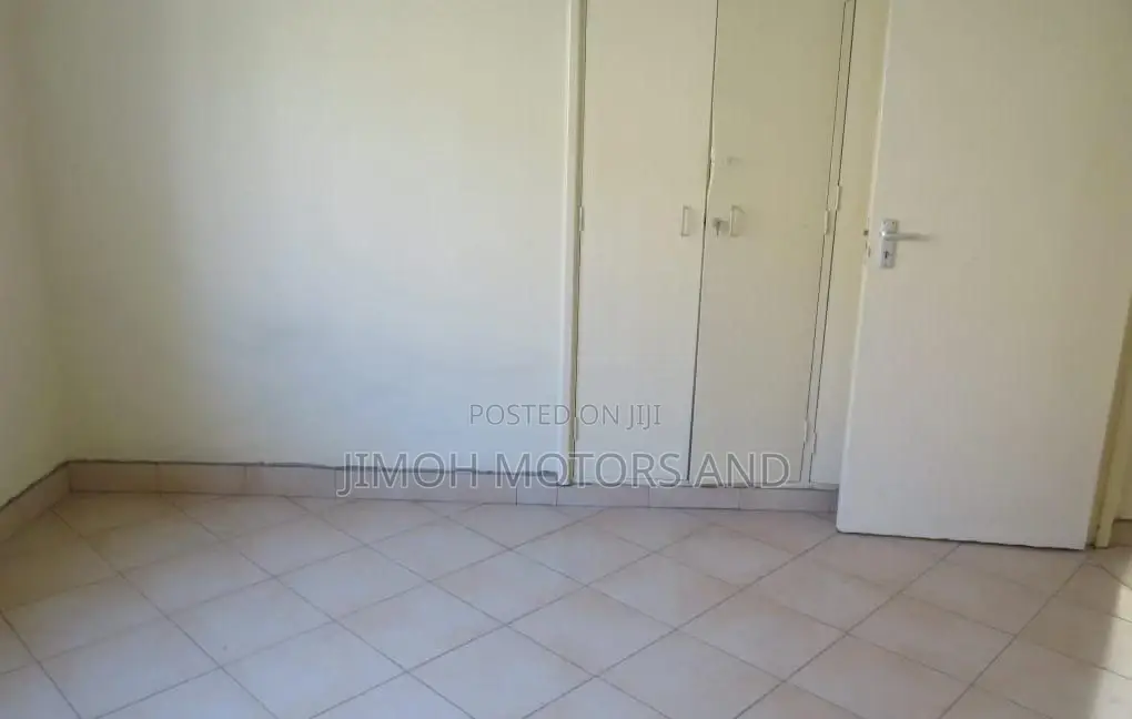 Parklands/Highridge 10-bedroom Property - Your Dream Home Awaits in Parklands/Highridge