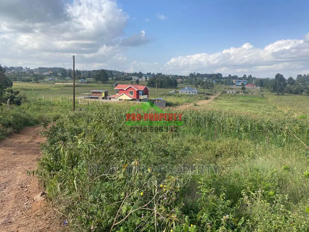 Large Plot for Sale in Kikuyu, Kamangu - Perfect for Home in Karai
