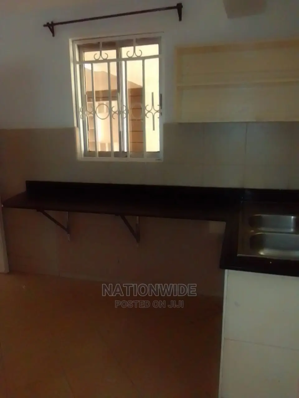 3-Bedroom Maisonette in Hurlingham - Perfect for Your Family in Hurlingham