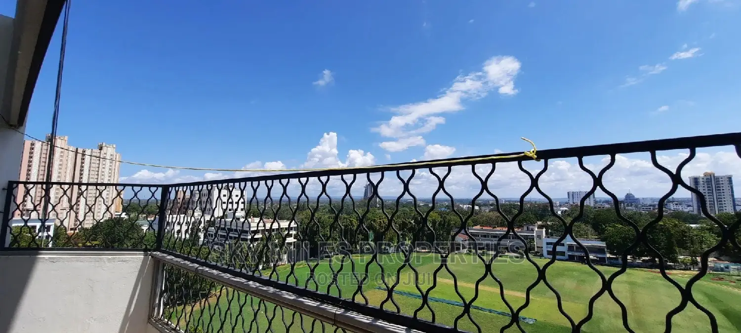 Mombasa CBD: 3-bedroom Apartment in Biashara Building Up for Sale in Mombasa CBD