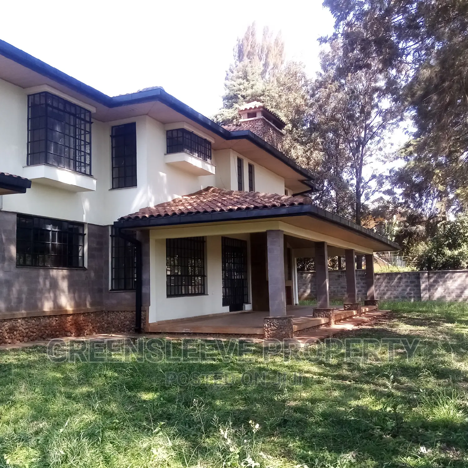 4bdrm Townhouse / Terrace in Hardy for rent in Hardy