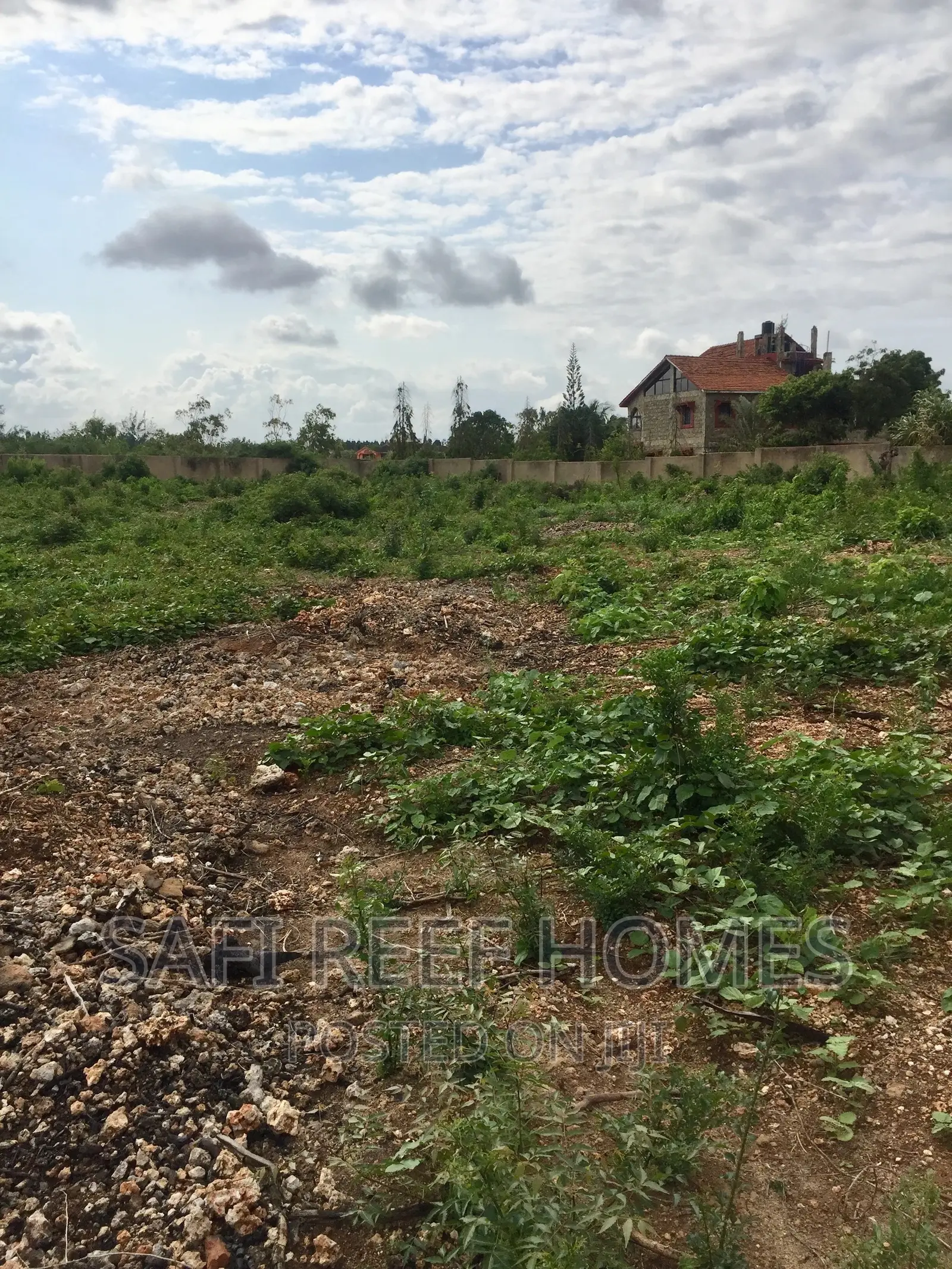 Spacious 1/2 Acre Plot for Sale in Shanzu Serena in Shanzu