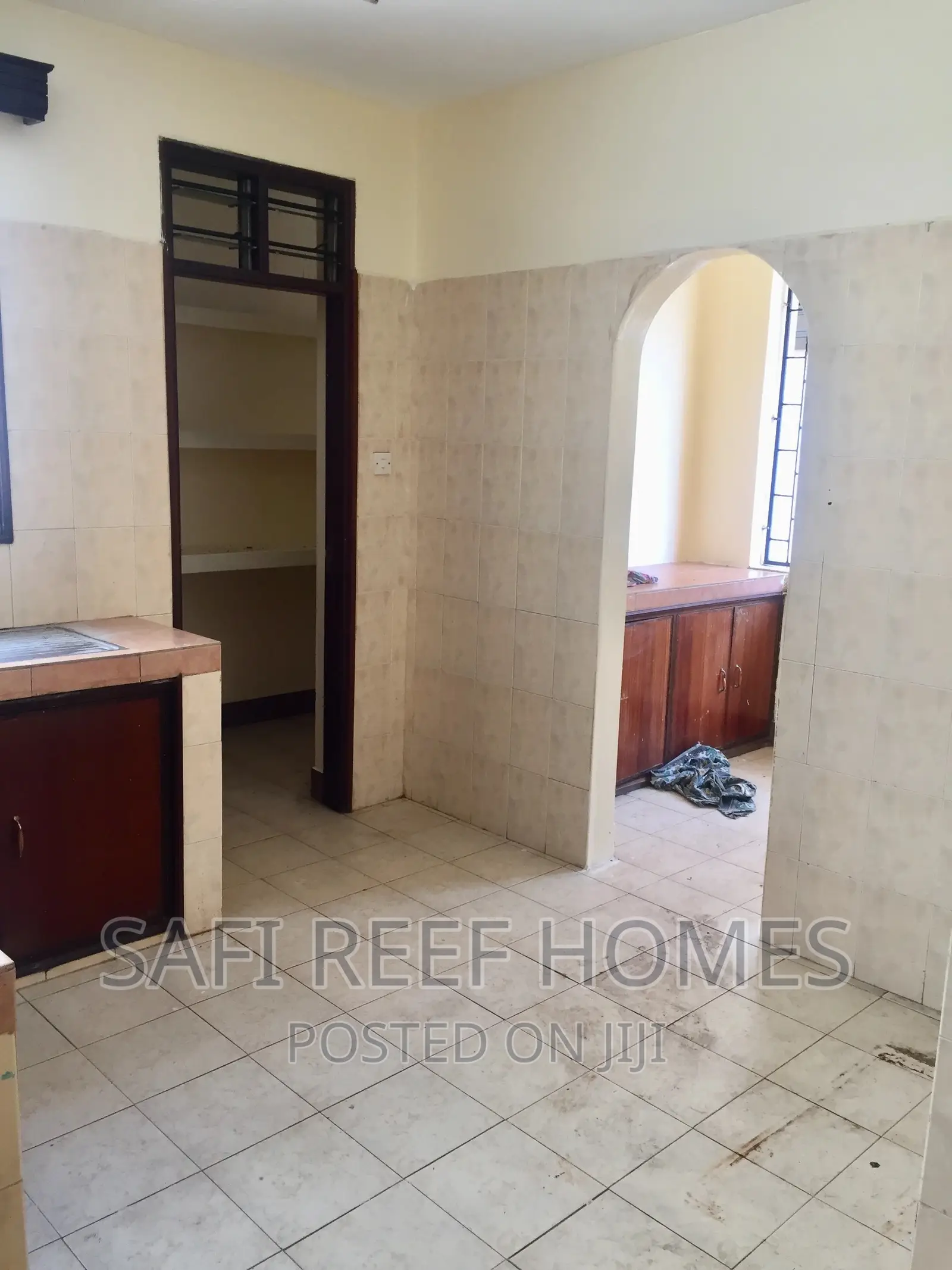 Comfortable 3-bedroom apartment in desirable Nyali location in Nyali