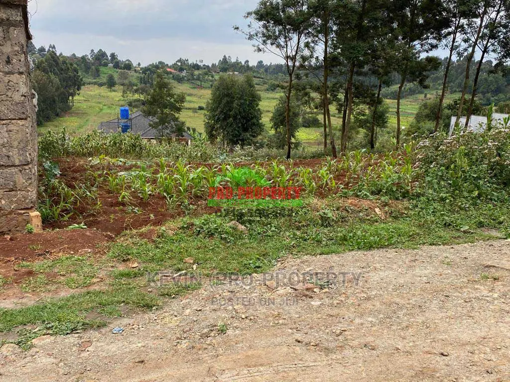 Prime Residential Plot Available in Gitaru Near Western Bypass in Gitaru