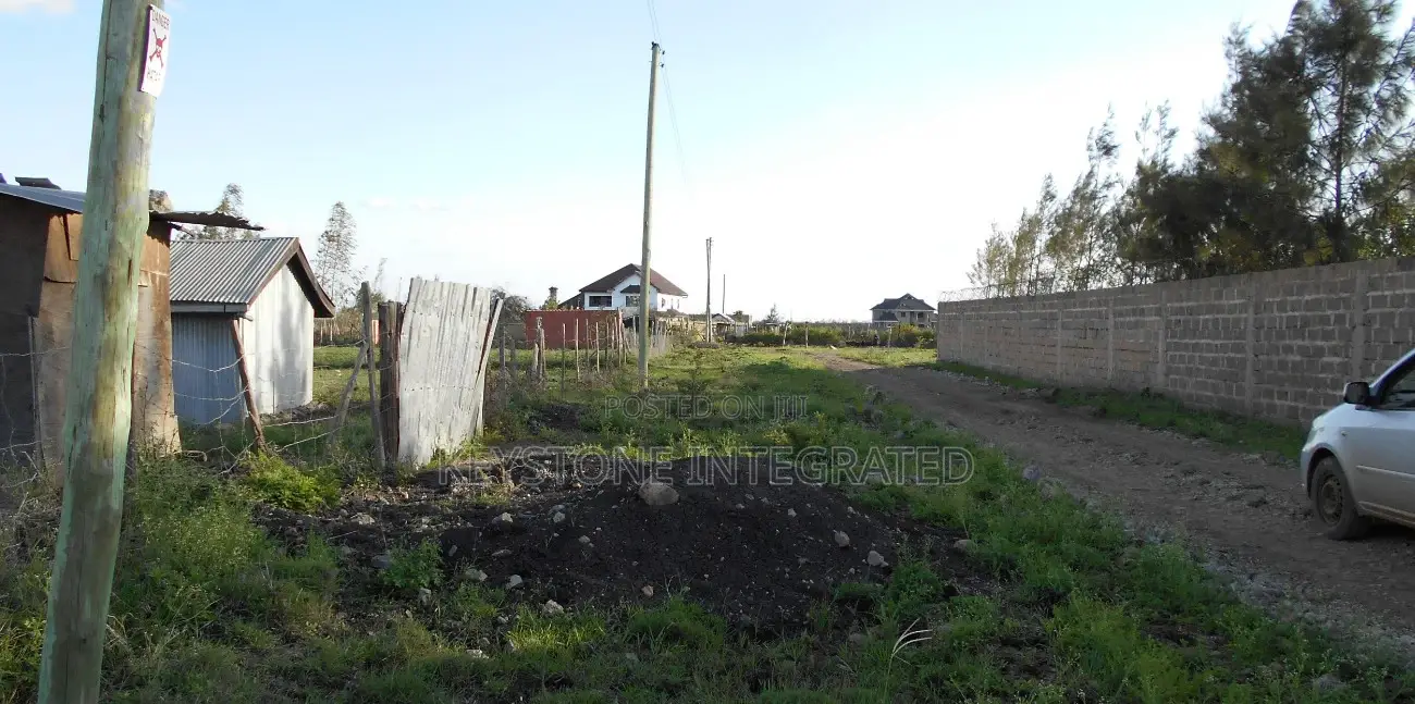 1/4 Acre Plots for Sale in Katani in Katani