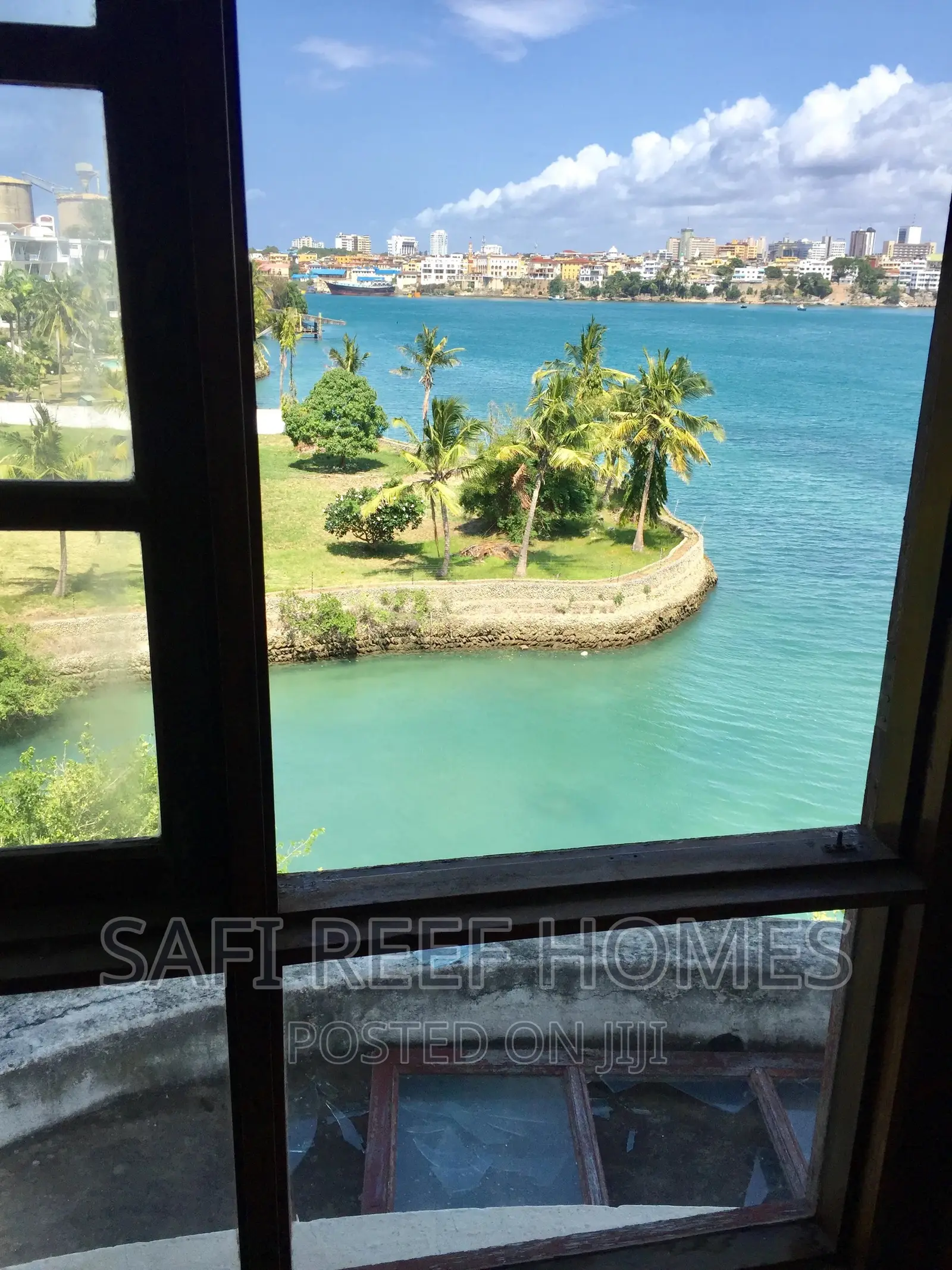 5-Bedroom Maisonette in Exclusive Nyali Neighborhood for Sale in Nyali