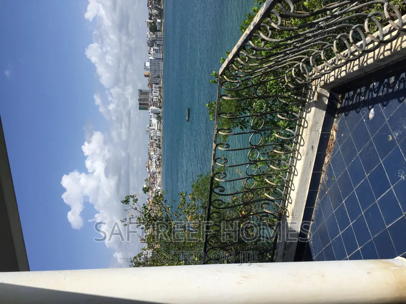 5-Bedroom Maisonette in Exclusive Nyali Neighborhood for Sale in Nyali