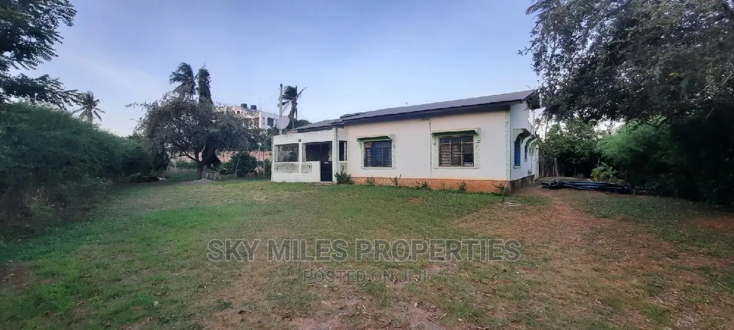 Spacious 3-Bedroom Bungalow in Mtwapa's Jumba Ruins Way - For Sale in Mtwapa