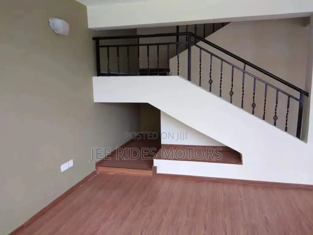 Skymall, Nairobi Central: 4-Bedroom Furnished Maisonette - For Sale in Nairobi Central