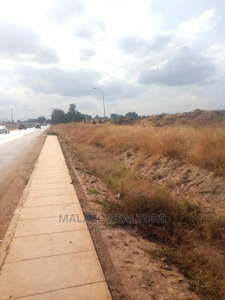 1.6 Acres Land in Gatitu Thika, Prime Location - Garissa Road in Thika CBD