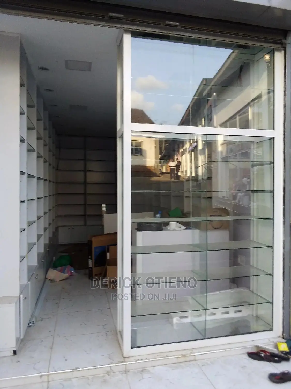 Lease Opportunity: Spacious Shop in Kilimani Yaya in Kilimani
